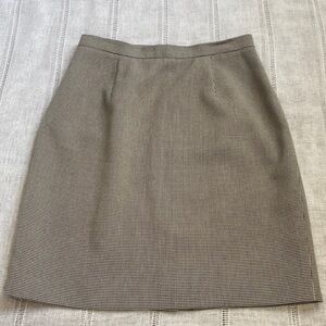 Ann Taylor Loft vintage houndstooth mini skirt.